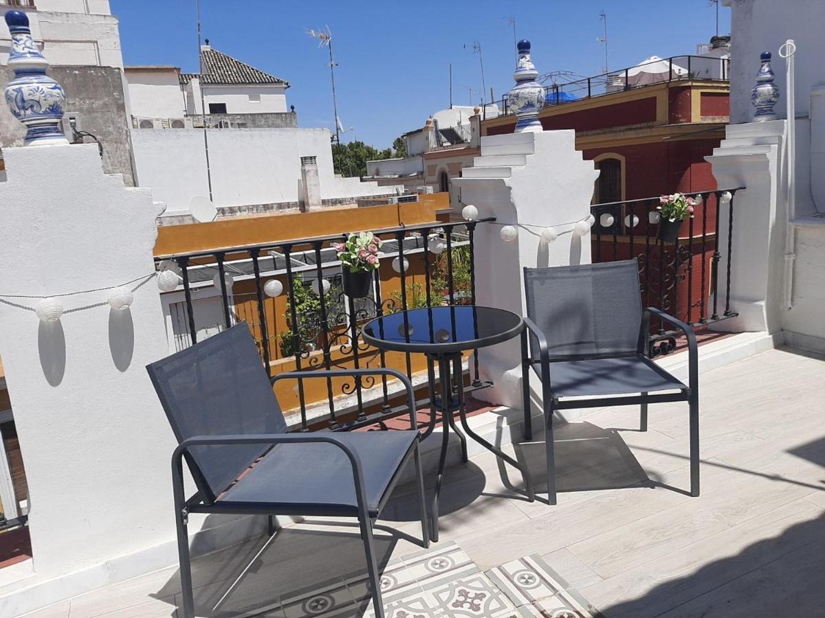 La Suite Del Conde Luxury Suites Seville Exterior photo
